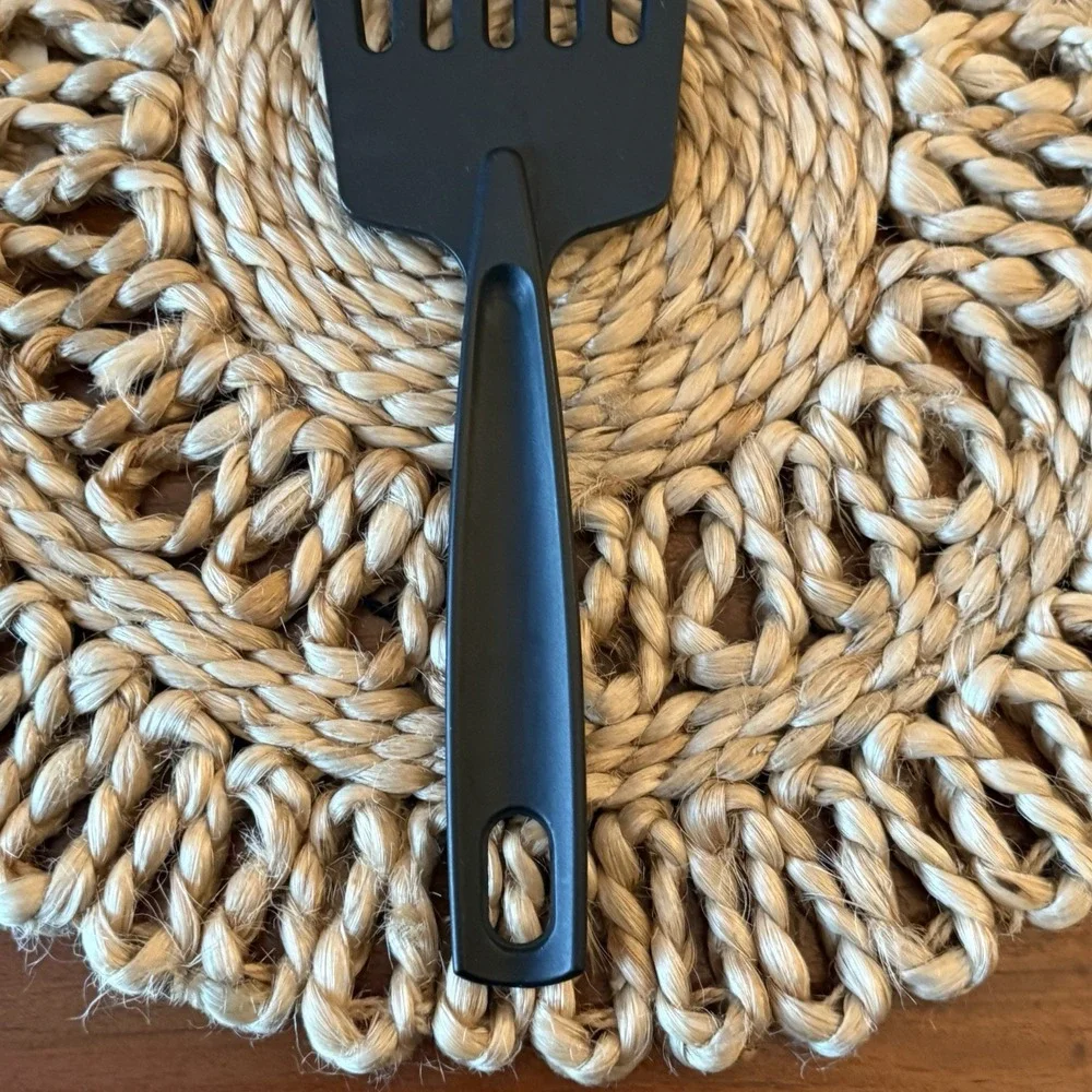 Tailormade Black Nylon Plastic Slotted Fish Spatula Whisk Kitchen‎ Utensil 12.5